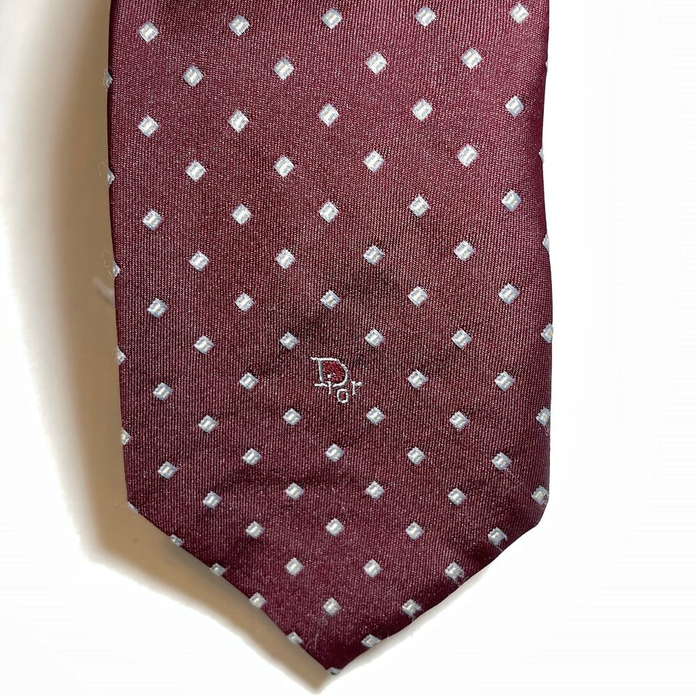 Christian Dior Paris New York Logo Narrow Width Burgundy Tie 55" L 3" W Men's